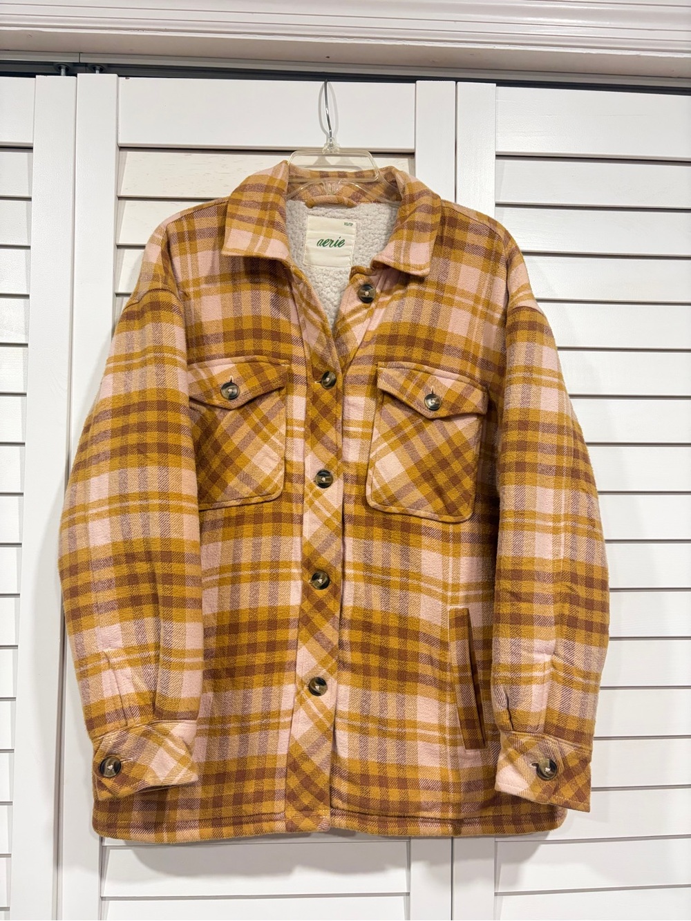 Aerie Fur/Sherpa Lined Pink and Orange Flannel Jacket with Pockets+ A GIFT 🎁